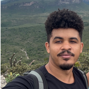 Mauro Meneses